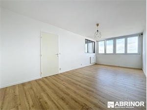 appartement renove à la vente -   59110  LA MADELEINE, surface 47 m2 vente appartement renove - UBI420713941